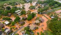 (FOTO) Na Havajima najgore poplave u posljednjih 20 godina