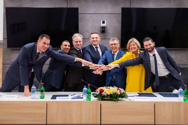 (FOTO) Potpisan ugovor za VE &bdquo;Gvozd 2&ldquo;