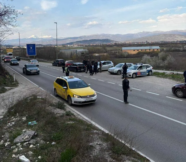 (FOTO) Nik&scaron;ić: Preventivne aktivnosti u susret održavanju fudbalskog turnira, pronađene baklje, petarde i palice
