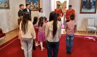(FOTO) Milatović ugostio korisnike Dječjeg doma &bdquo;Mladost&ldquo; i osnovce iz Herceg Novog