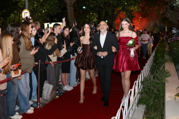 (FOTO) Polumatura O&Scaron; "Maksim Gorki"