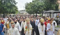 (FOTO/VIDEO) Markovdanska litija u Podgorici okupila veliki broj vjernika