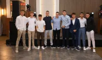 (FOTO) Đaci O&Scaron; "Milorad Musa Burzan" proslavili polumaturu