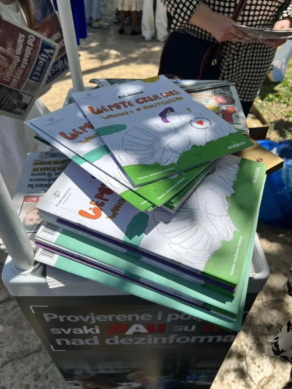 (FOTO/VIDEO) &Scaron;tampani mediji promovisani u Podgorici: "Ostajemo simbol profesionalizma i slobode"