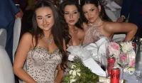 (FOTO) Maturanti A smjene Gimnazije &bdquo;Slobodan &Scaron;kerović&rdquo; proslavili kraj &scaron;kolovanja