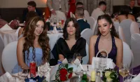 (FOTO) Matursko veče đaka B smjene Gimnazije &bdquo;Slobodan &Scaron;kerović&rdquo;