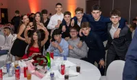 (FOTO) Učenici O&Scaron; &ldquo;&Scaron;tampar Makarije&rdquo; na polumaturskoj večeri