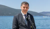 (FOTO) Tivatski maturanti plesom u buduće uspjehe