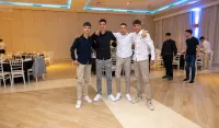 (FOTO) Drugarsko veče polumaturanata O&Scaron; "Vlado Milić"