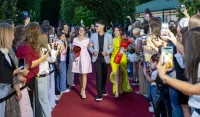 (FOTO) Drugarsko veče polumaturanata O&Scaron; "Vlado Milić"