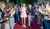 (FOTO) Drugarsko veče polumaturanata O&Scaron; "Vlado Milić"