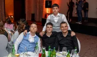 (FOTO) Matursko veče đaka SS&Scaron; &bdquo;Spasoje Raspopović&rdquo;