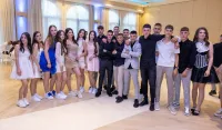 (FOTO) Polumatursko veče đaka O&Scaron; "Milan Vukotić"
