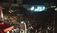 (VIDEO) Spektakularan koncert Rikija Martina na Trgu nezavisnosti: Latino ritam "zapalio" Podgoricu