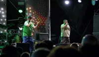 (FOTO) Dan nezavisnosti u Baru uz spektakularne nastupe grupa Who See i Dubioza kolektiv