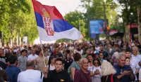 (VIDEO/FOTO) Protest studenata u Beogradu: Direktor policije saop&scaron;tio da je na skupu 34.000 ljudi, Arhiv javnih skupova tvrdi da ih je vi&scaron;e od 100.000