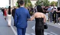 (FOTO) Maturski defile učenika Srednje mje&scaron;ovite &scaron;kole "25. maj"