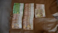 Uhap&scaron;eno jedno lice, oduzet pi&scaron;tolj, oko pola kilograma droge, vozila i preko 8.000 eura