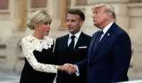 (FOTO) Makron ugostio Trampa u Versaju uz francuske specijalitete