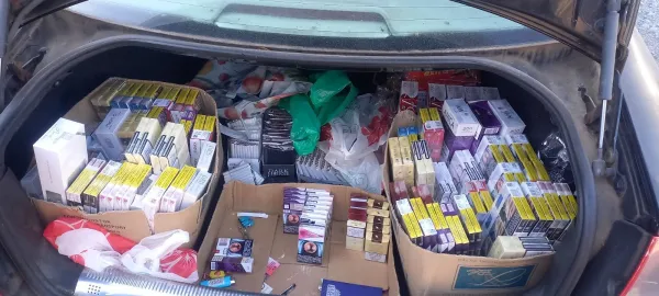 (FOTO) Zaplijenjeno preko dvije hiljade paklica cigareta, dvije osobe uhap&scaron;ene