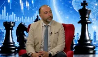 (VIDEO) &Scaron;ah kao ogledalo geopolitike: Razgovor sa velemajstorom Božidarom Ivanovićem