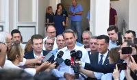 U Grčkoj napadi zapaljivim bombama na političare: Jedna političarka povrijeđena, njena majka poginula