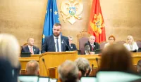 Nurković otvorio izložbe &bdquo;Priče iz Srebrenice&rdquo; i &bdquo;Djetinjstvo u ratu: Crteži iz Srebrenice&rdquo;