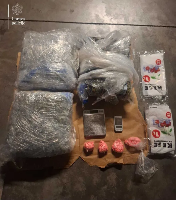 (FOTO) UP: Uhap&scaron;eno lice blisko visokorizičnoj OKG, oduzeta droga, novac i vozila