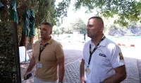 (VIDEO/FOTO) Grupa mje&scaron;tana Budve i političkih funkcionera blokirala grad hotel Sveti Stefan