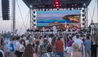 Dan državnosti i 22. rođendan TO Budva proslavljeni uz Doris Dragović, Borisa Režaka i vatromet