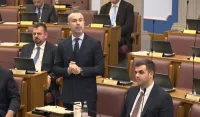 (VIDEO) Spajić: DSP podijelio preko sto hiljada besplatnih karata, stan nisam dobio; Abazović: Izgubili ste namje&scaron;tenu utakmicu