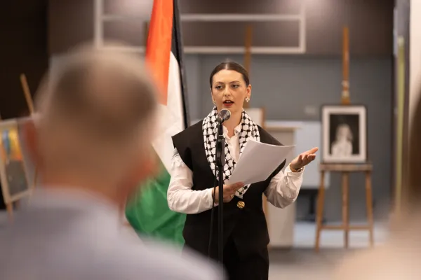 (FOTO) Otvorena izložba "Palestina kroz crnogorske oči" u Plavu