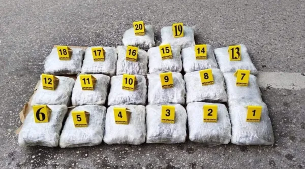 Na GP &Scaron;ćepan Polje uhap&scaron;en Zećanin, u vozilu pronađeno 20 kilograma marihuane