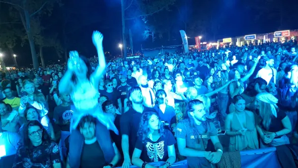 (VIDEO) Nik&scaron;ić: Lake fest okupio blizu 10.000 posjetilaca, Krupačko jezero grmi od muzike