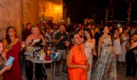 Prvo Pera&scaron;ko veče privuklo značajan broj posjetilaca, Danijel Alibabić napravio atmosferu za pamćenje