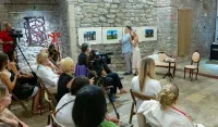 &bdquo;Suzanina tajna&ldquo; otkrivena u Budvi: Festival &bdquo;Ćirilicom&ldquo; napravio veliki produkcijski iskorak