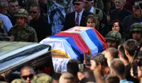 (FOTO) Sahranjen Ratko Mladić na Topčiderskom groblju