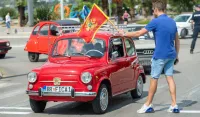 Na točkovima oldtajmera: Automobili iz svih krajeva svijeta na skupu u Baru