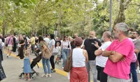 (VIDEO) Roditelji protestuju ispred Ustavnog suda, najavljuju blokade vrtića