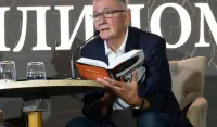 Zavr&scaron;en festival &bdquo;Ćirilicom&ldquo;: Du&scaron;an Kovačević primio nagradu &bdquo;Sveti Stefan &Scaron;tiljanović&ldquo;