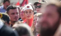 (FOTO) Kamenicama na sjedi&scaron;te Euleksa i tokom noći, dvije osobe privedene