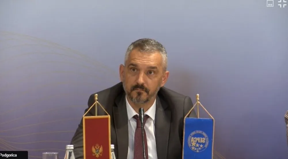 Брђанин: Неопходне координисане активности jачања капацитета у сузбиjању криминала