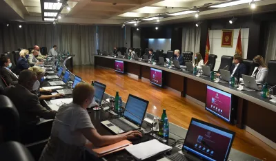 DW о Влади ЦГ: Иако би рјешење били ванредни избори, добром дијелу власти на њих се не иде