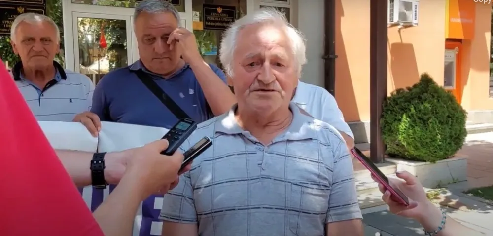 Протест пензионера