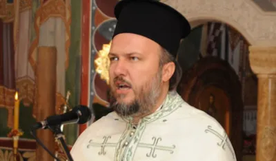 Велибор Џомић