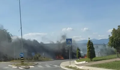 Изгорио аутомобил