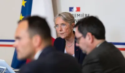 Елизабет Борн