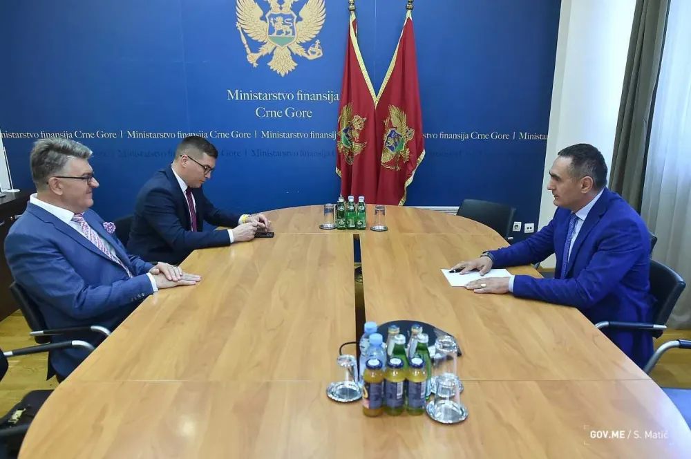 Грубишић и Дамјановић