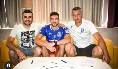 Ivan Vukčević na potpisivanju