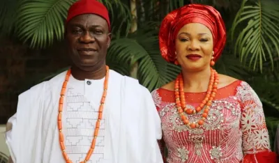 Ike Ekveremadu sa suprugom Foto: Facebook/Ike Ekweremadu